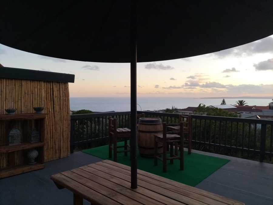 4 Bedroom Property for Sale in Dana Bay Western Cape